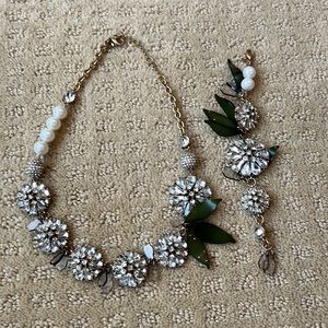 Ann Taylor fashion necklace and bracelet